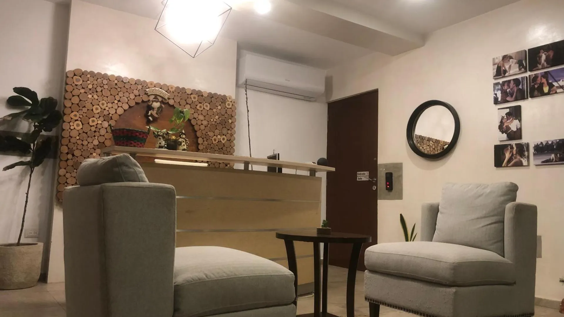 Hotel Suites Reyvaj Merida